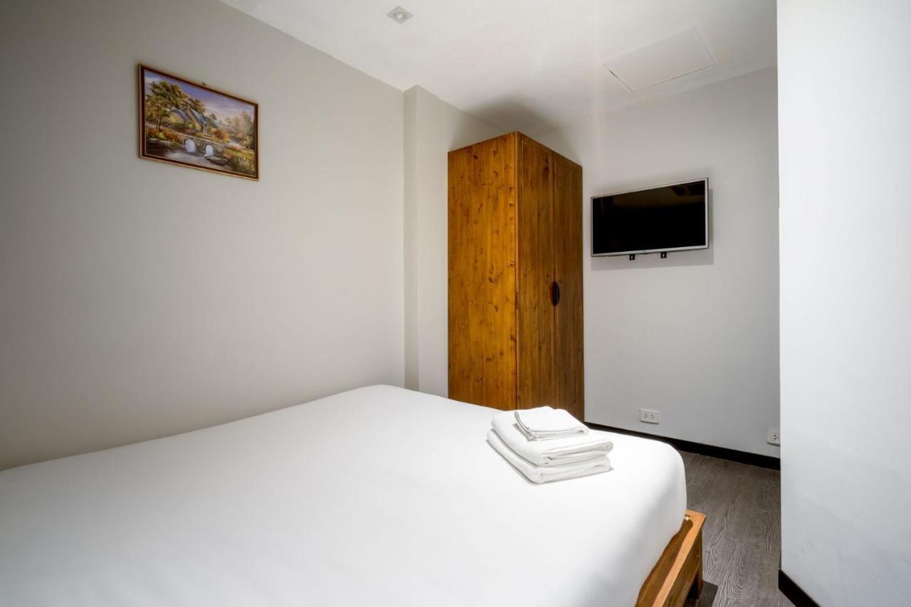 Go Inn V สุขุมวิท 20 Bangkok Exterior foto